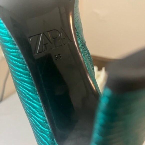 Zara Green Knee High Boots (BRAND NEW) - Picture 6 of 7